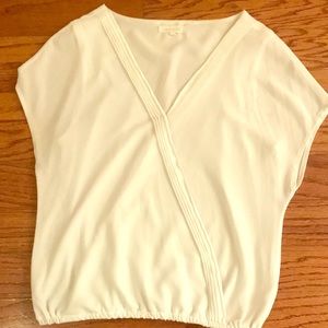 Vestique cinched waist shirt